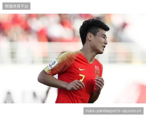 刘洋面临武磊冲击：从“小女孩”到“球王”的秘密战略与心理游戏